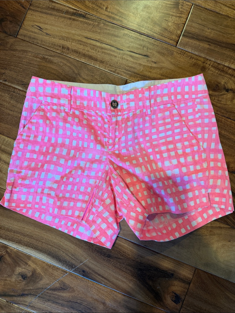 Lilly Pulitzer Pink & White Gingham Callahan, 5in inseam short, sz 8, EUC
